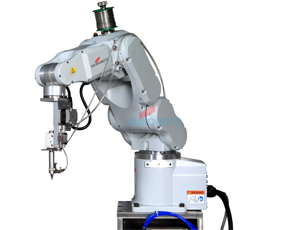 The main application of automatic soldering robot in communication and electronics industry