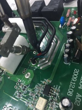 ULIrobots PIC控制器电路板焊锡案例