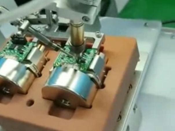 Visual inspection soldering machine